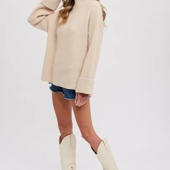 S/M REMAINING!!! Funnel Neck Oversized Pullover - Picture 6 of 10